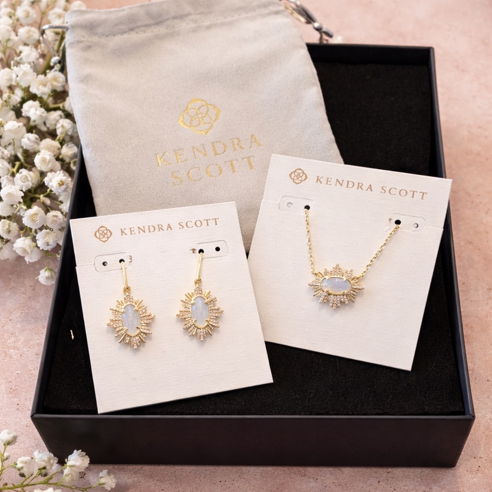 Kendra Scott Necklace & Earrings Set Gold Opal Crystal Sunburst